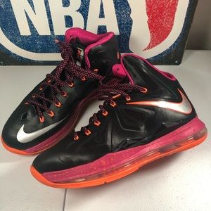 NIKE LEBRON X FLORIDIANS SIZE 8.5 SHOES (RARE)